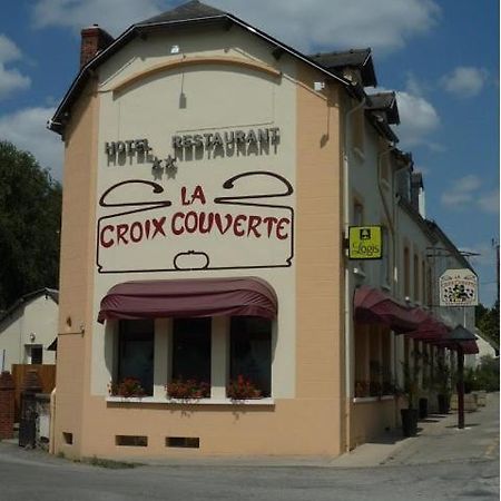 Logis Hotel-Restaurant La Croix Couverte Mayenne Exterior foto